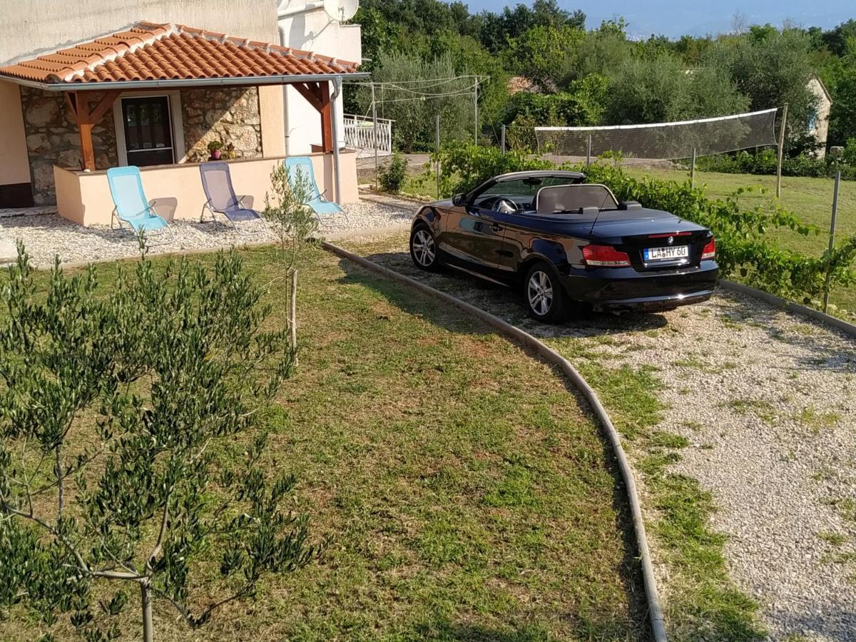 Apartman Lidija Risika Esterno foto